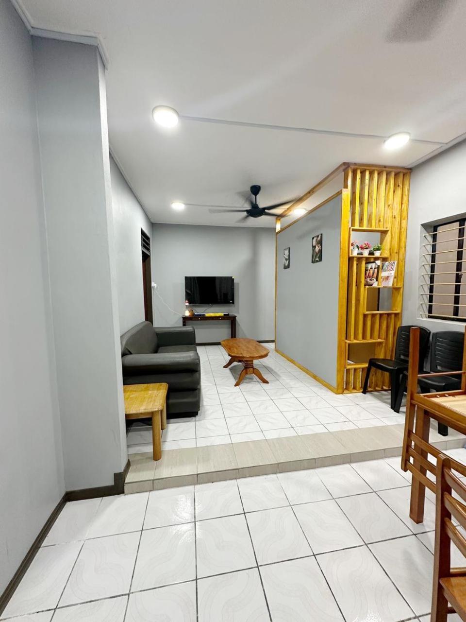 Mz Homestay Tuaran 外观 照片